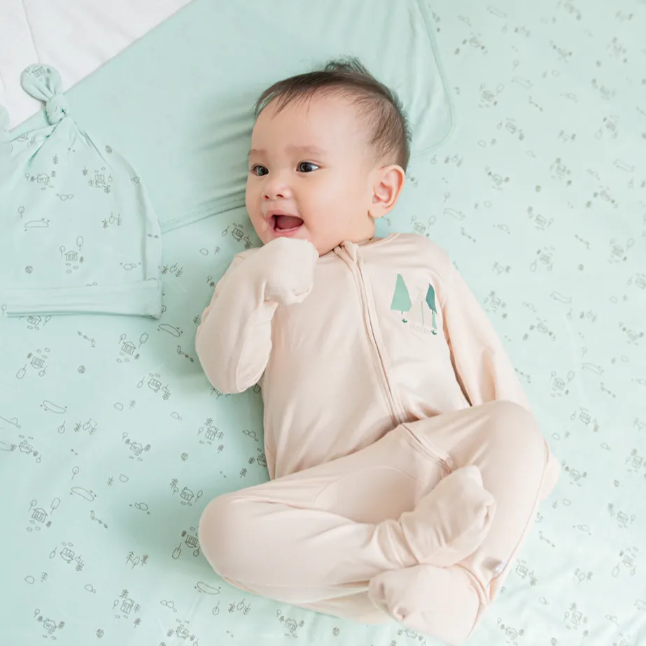 Bamboo Newborn Baby Gift Set (With Blanket) - An Adventure