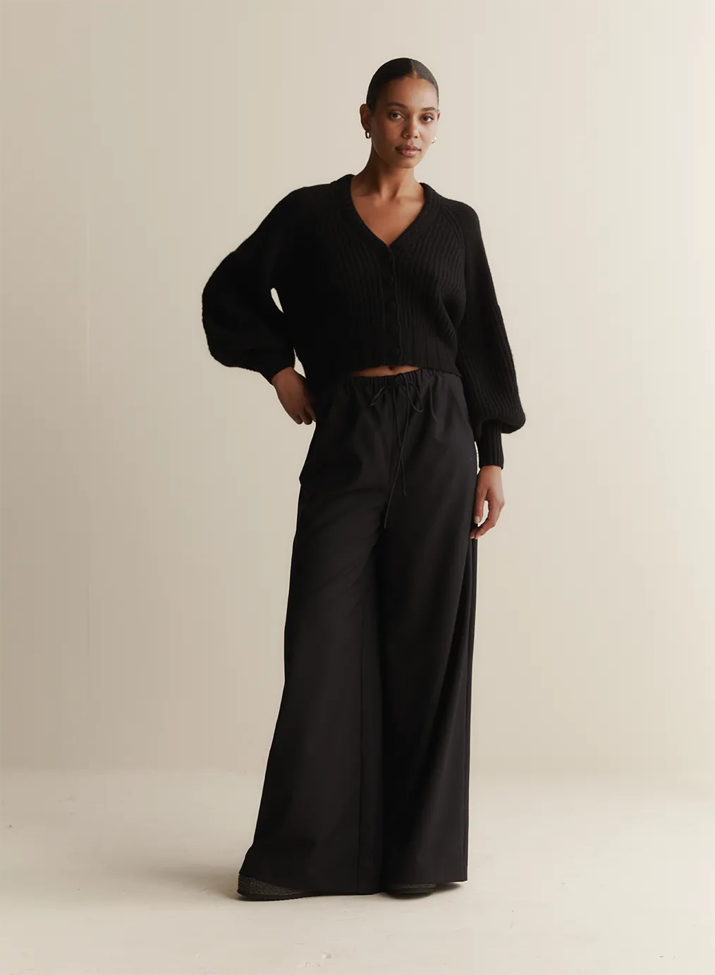 Bronwyn Wool Knit Cardigan | Black